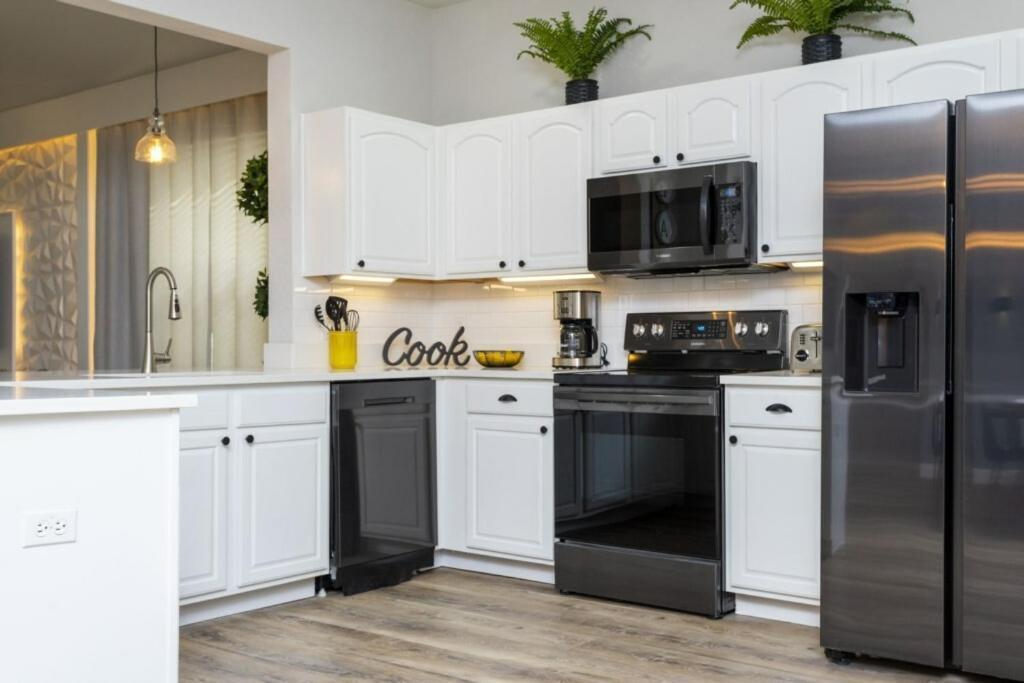 6 Bedrooms Pool And Game Room - 2 Miles To Disney 7817 Орландо Экстерьер фото
